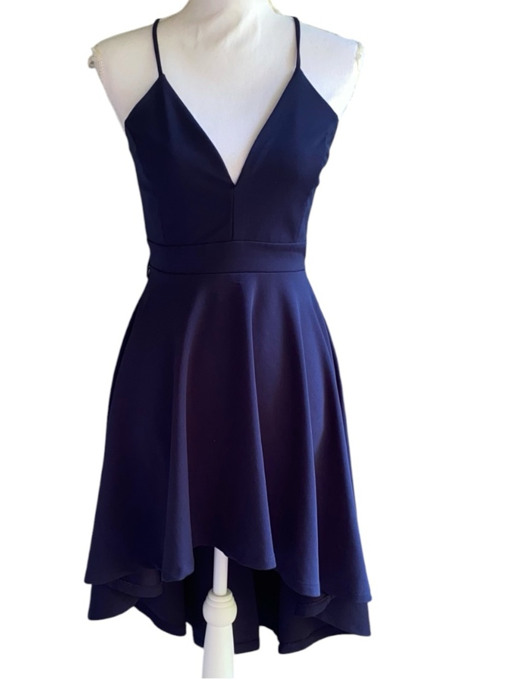 WINDSOR “Go With The Flow” High-Low Crepe Dress Open Lace Back Navy Blue SZ M